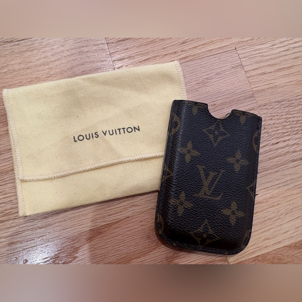 Louis Vuitton vintage iPhone case